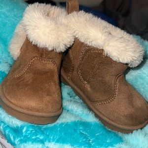 Baby girl boots
